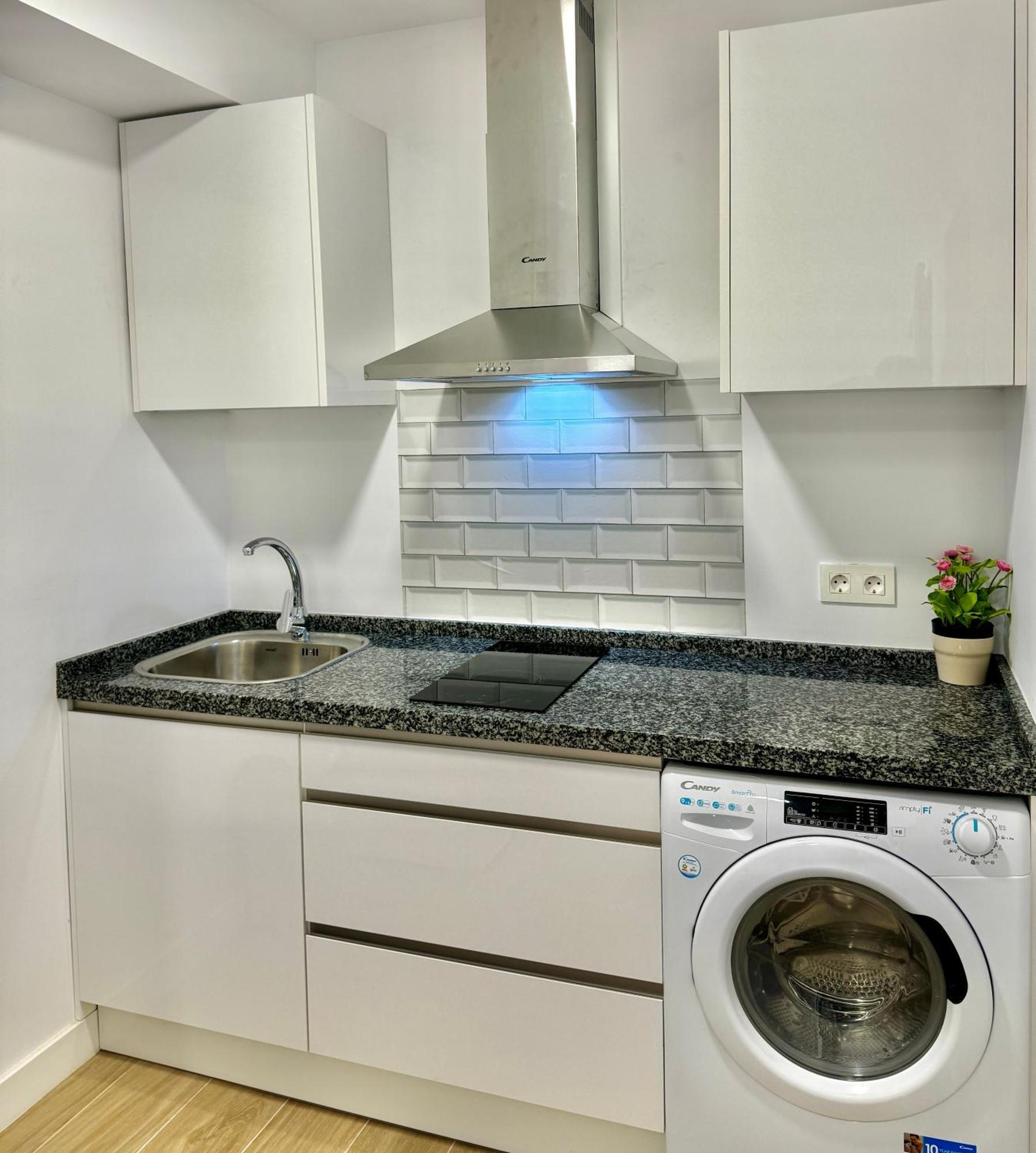 Amazing Seaside Studio By Eaw Homes Marbella Ngoại thất bức ảnh